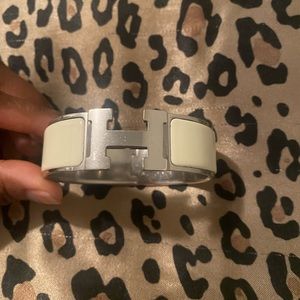 Hermes bracelet